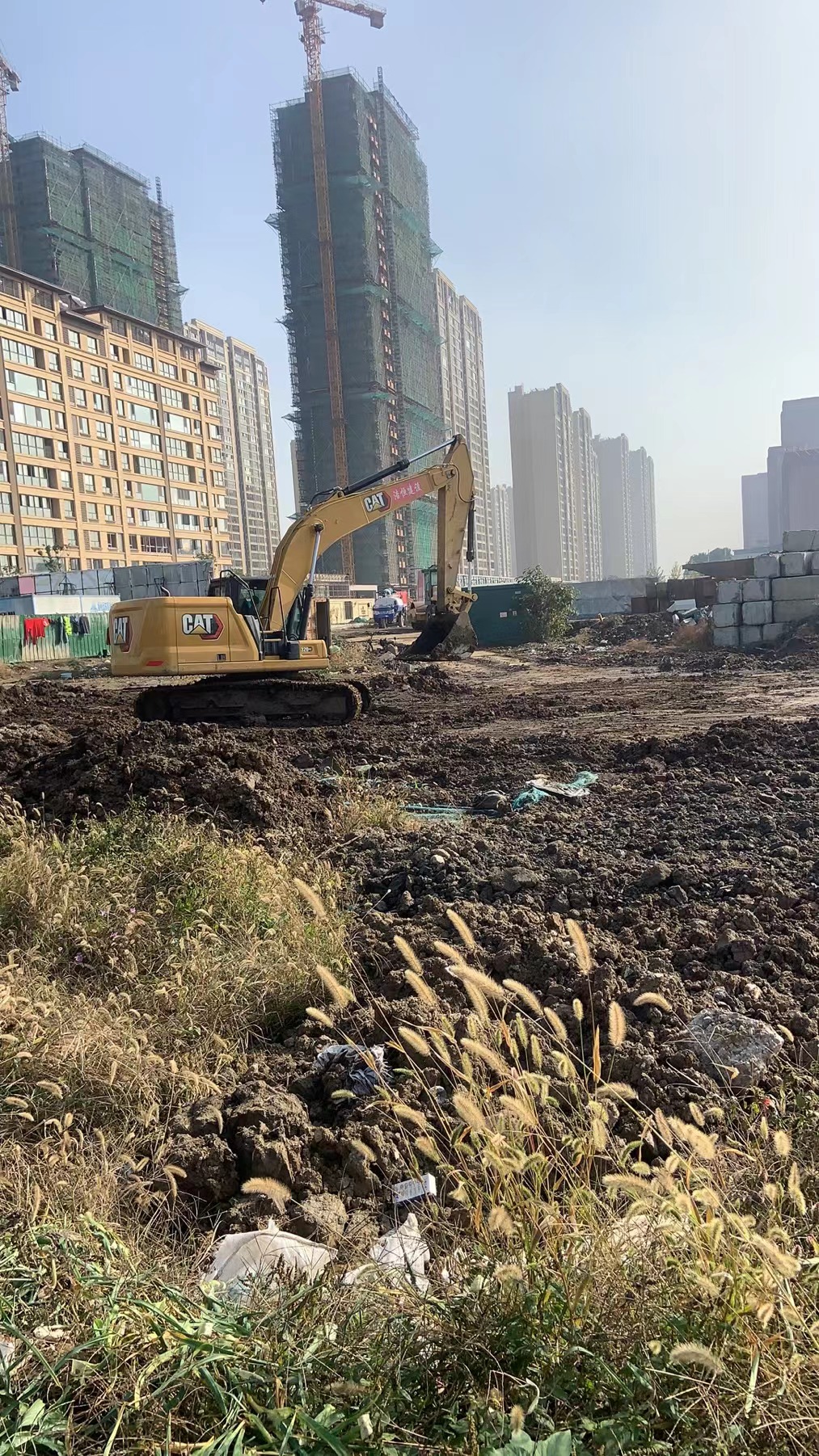 高郵鹽河之心項(xiàng)目A2地塊土（石）方挖運(yùn)、回填工程